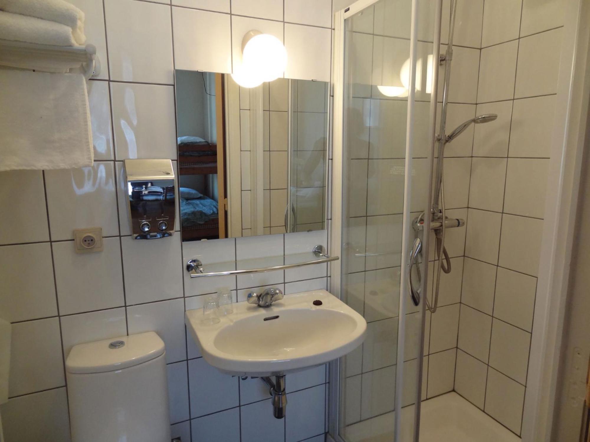 Logies Ocelot Hotel Oostende Buitenkant foto