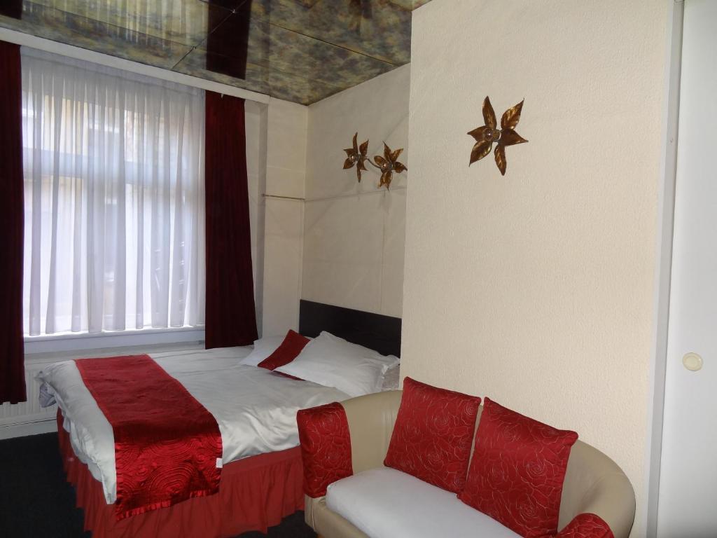 Logies Ocelot Hotel Oostende Kamer foto